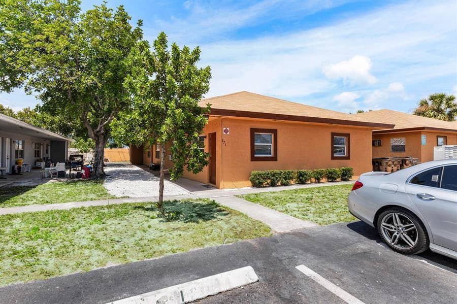 Property photo for 271 SW 1st Street, #1-4, Deerfield Beach, FL