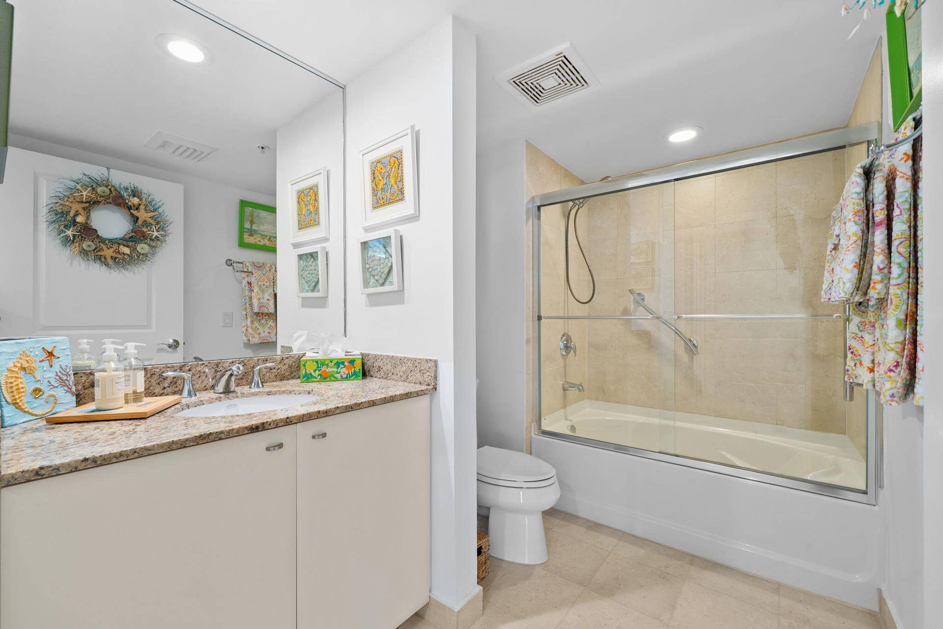 22 Guest Bathroom