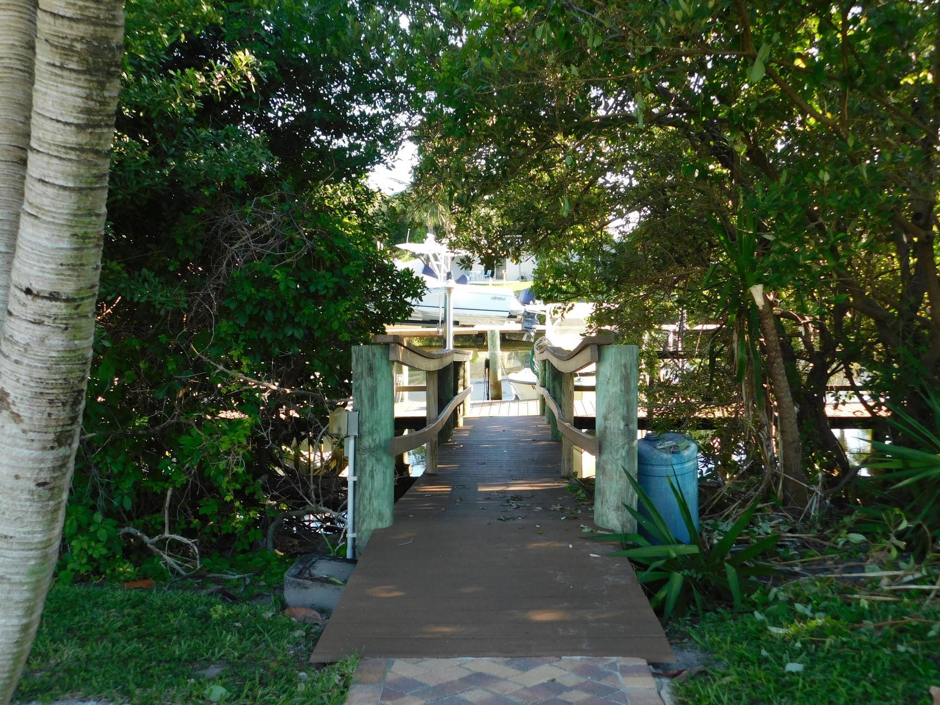 Dock