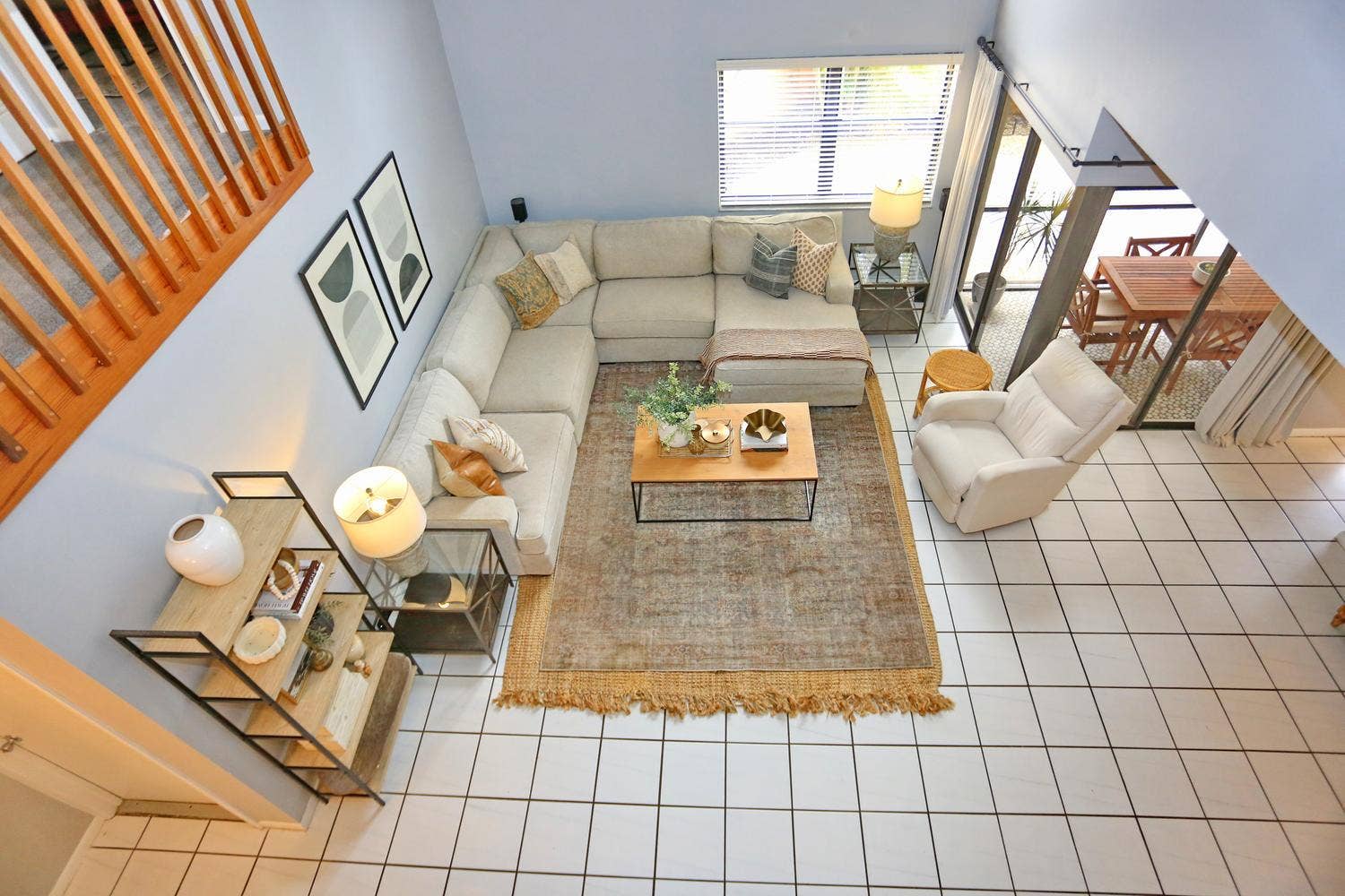 013-013-Living Room-1500x1000
