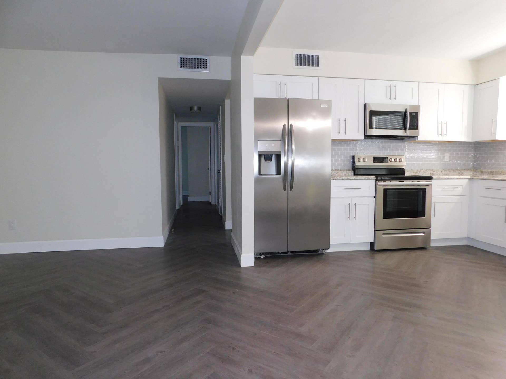 741 Hummingbird Way, #2, North Palm Beach, FL 33408 Kitchen 3