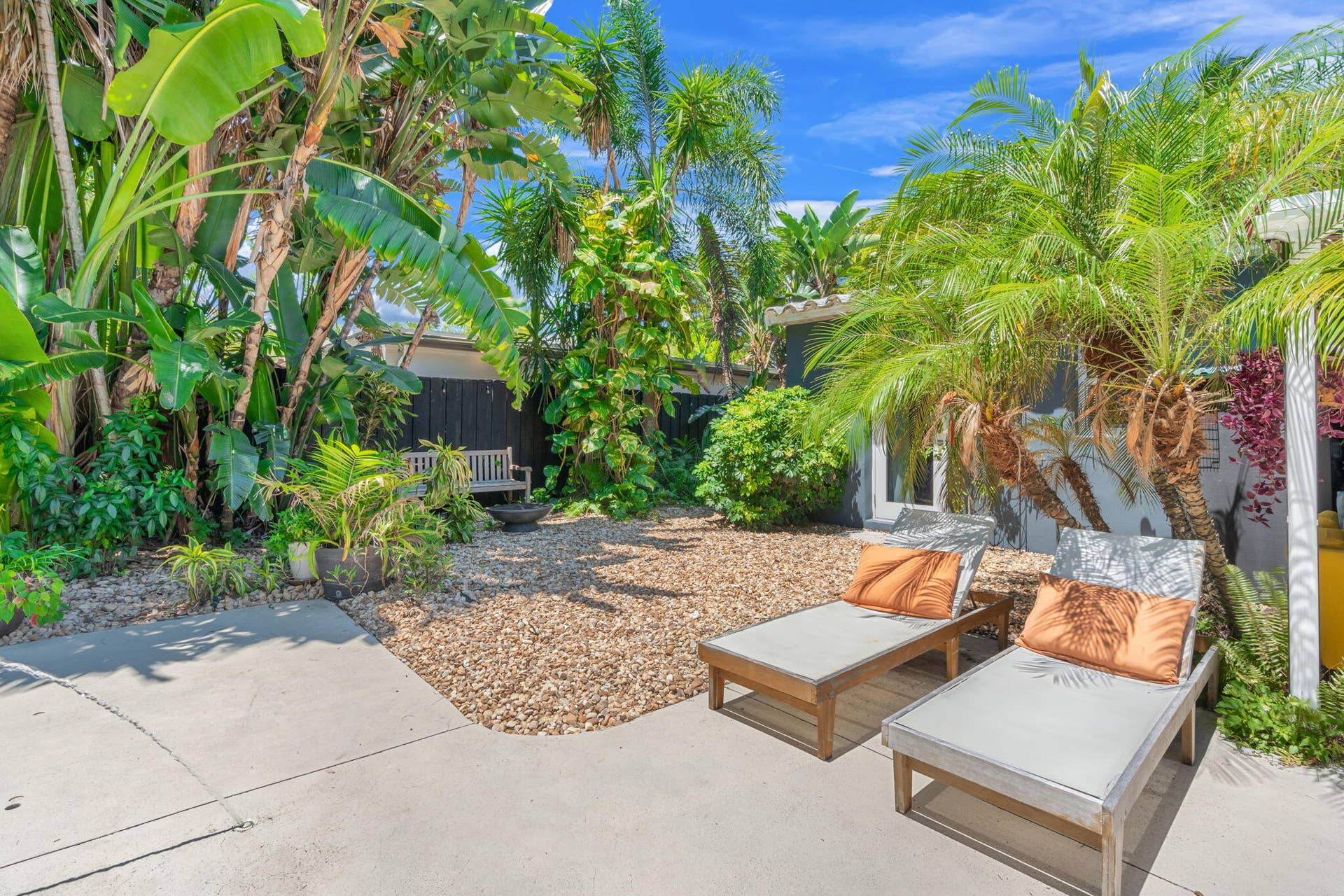 1522 NE 17th Terrace, Fort Lauderdale, FL 33304 10-web-or-mls-1522 NE 17th Terrace, Fort