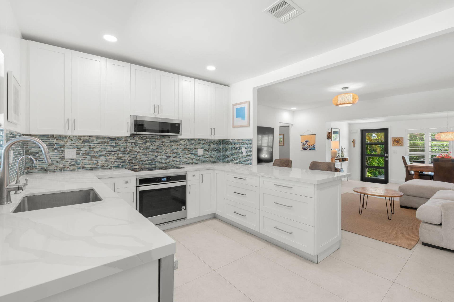 1522 NE 17th Terrace, Fort Lauderdale, FL 33304 43-web-or-mls-1522 NE 17th Terrace, Fort