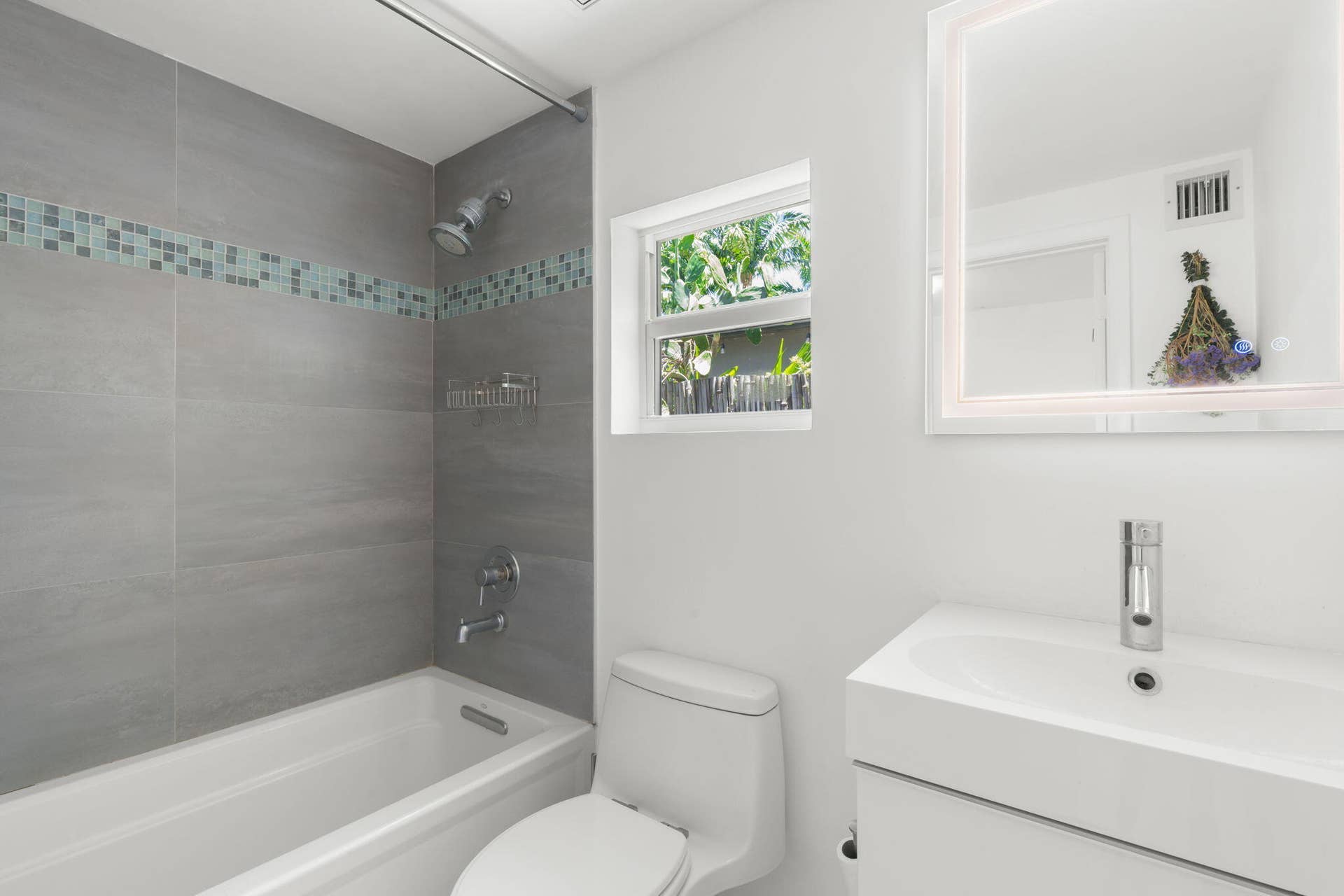 1522 NE 17th Terrace, Fort Lauderdale, FL 33304 26-web-or-mls-1522 NE 17th Terrace, Fort