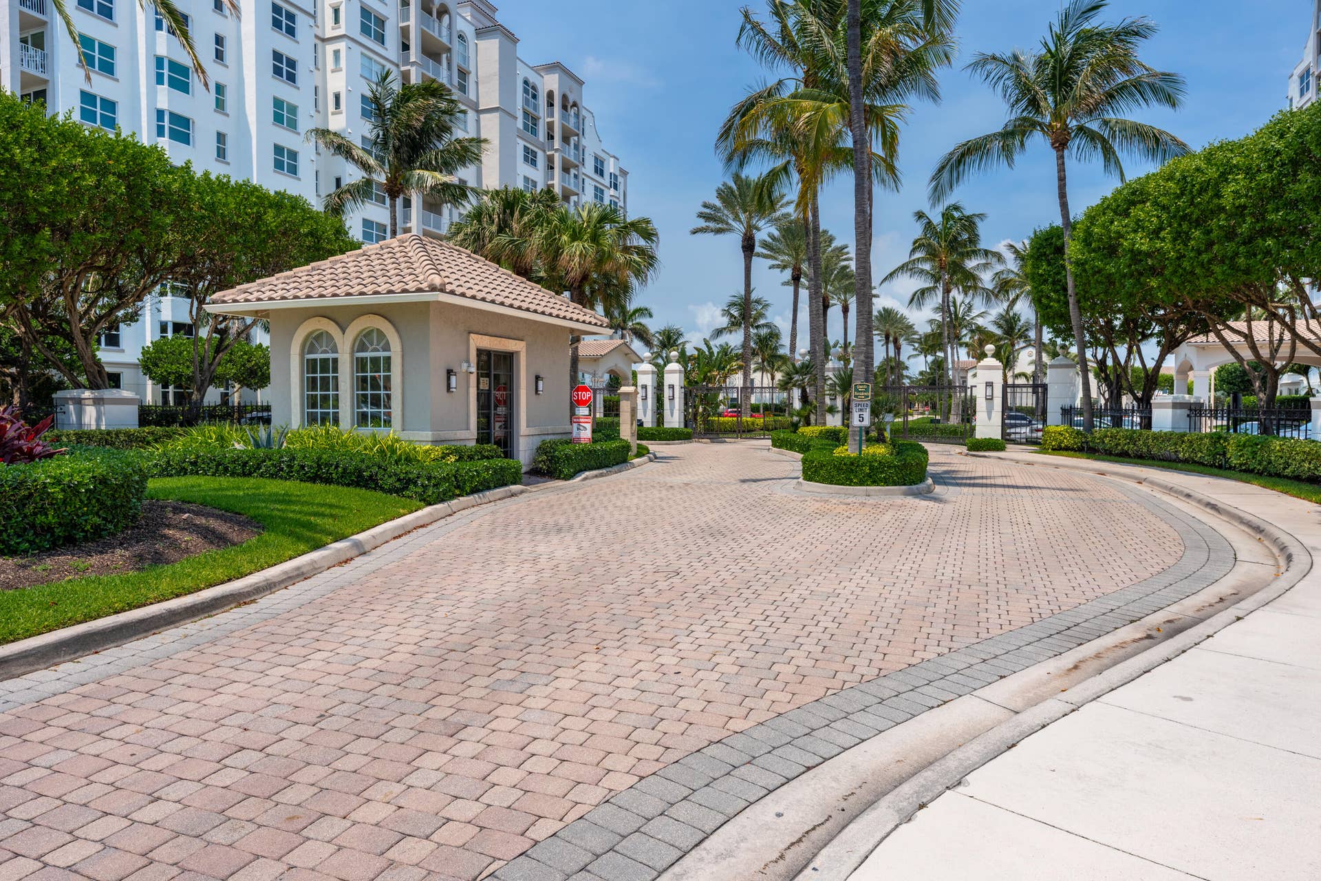 3594 S Ocean Boulevard, #604, Highland Beach, FL 33487 Mls-Res-05279