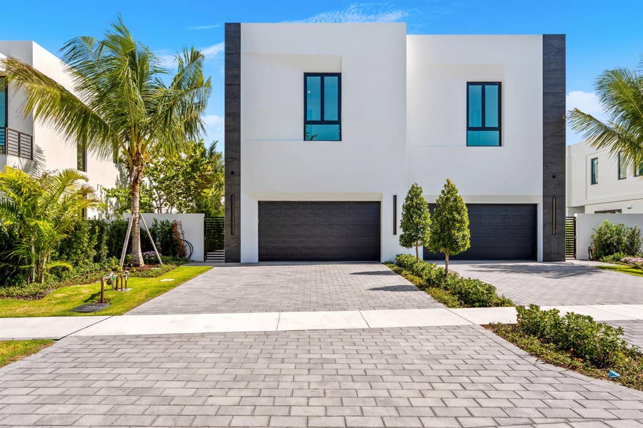 Property photo for 723 Lake Avenue N, Delray Beach, FL