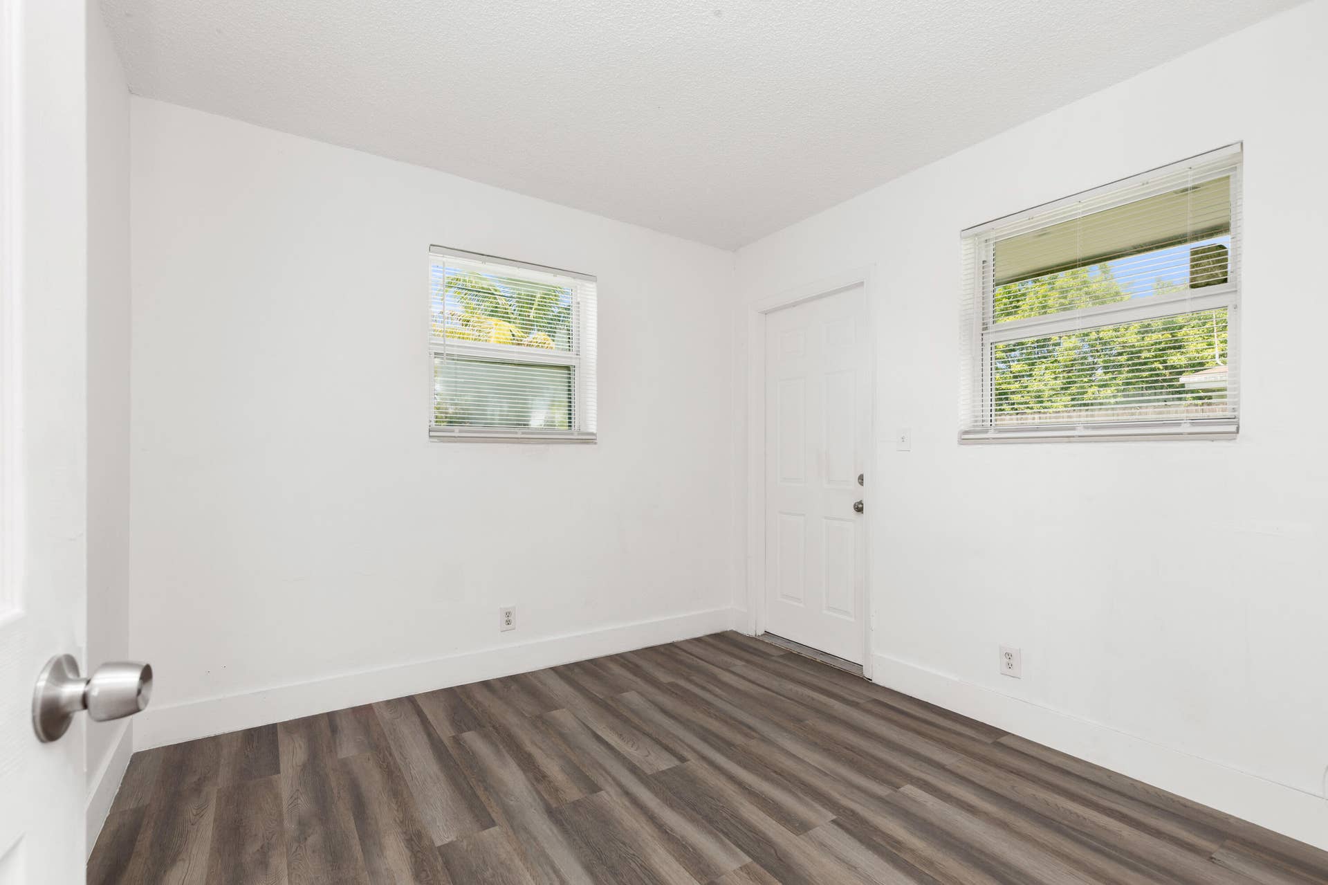 5521 SW 34th Street, #1-2, Hollywood, FL 33023 1I6A9892