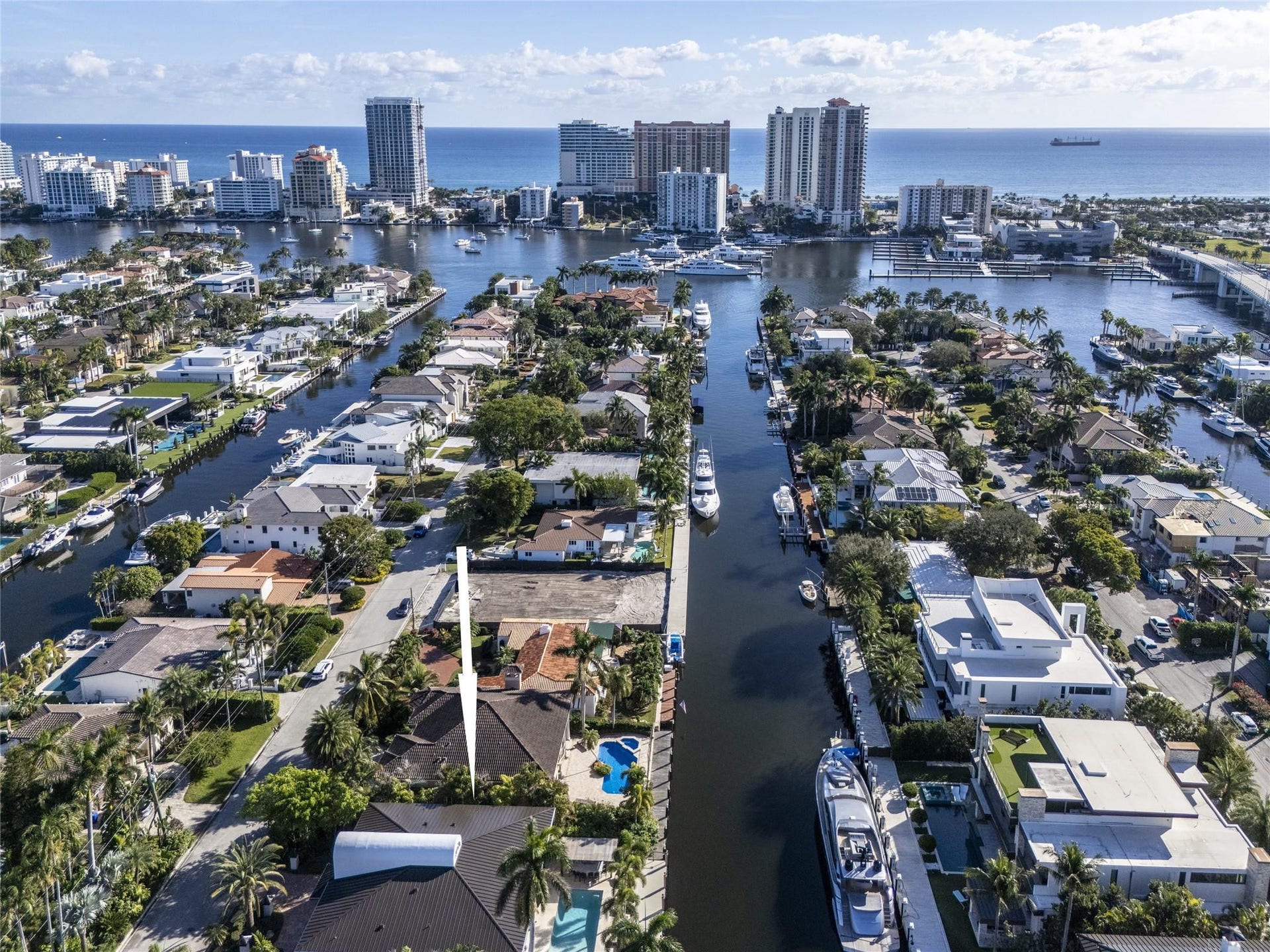 2430 Castilla Isle, Fort Lauderdale, FL 33301 Photo 53