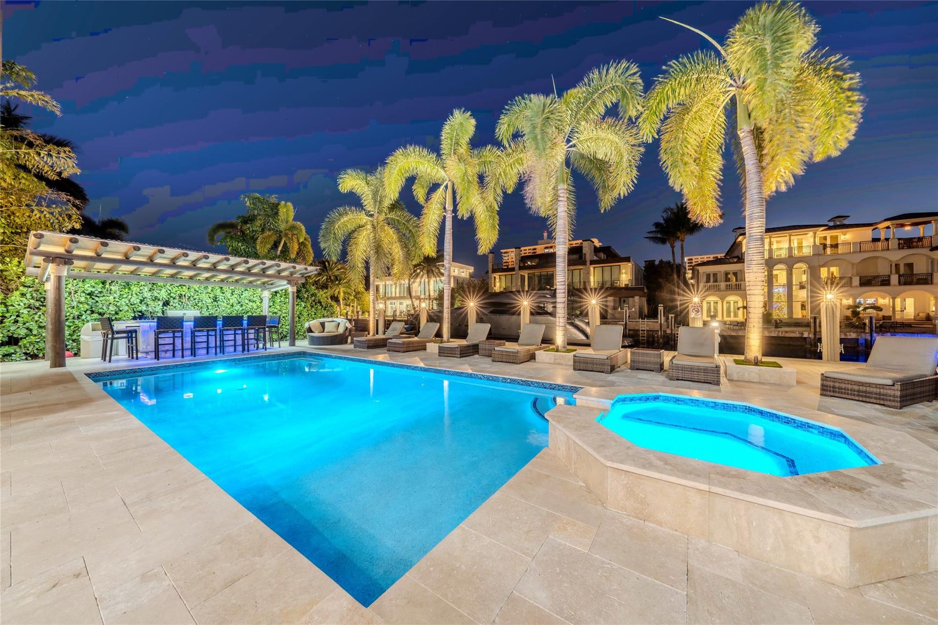 2430 Castilla Isle, Fort Lauderdale, FL 33301 Photo 7