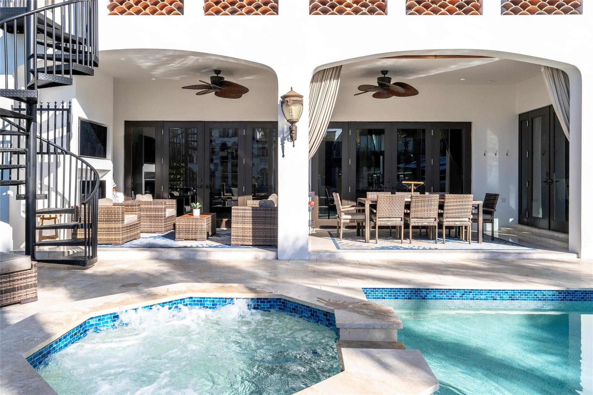 2430 Castilla Isle, Fort Lauderdale, FL 33301 Photo 43