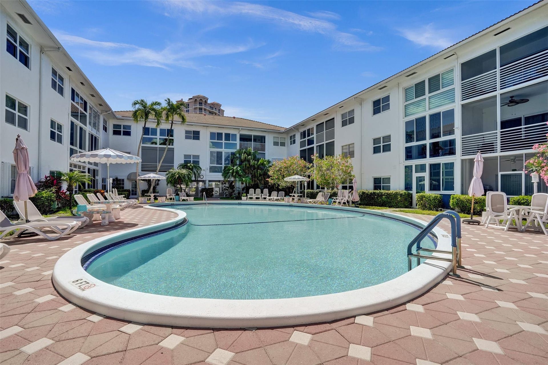 1461 S Ocean Boulevard, #303, Lauderdale By The Sea, FL 33062 Photo 21