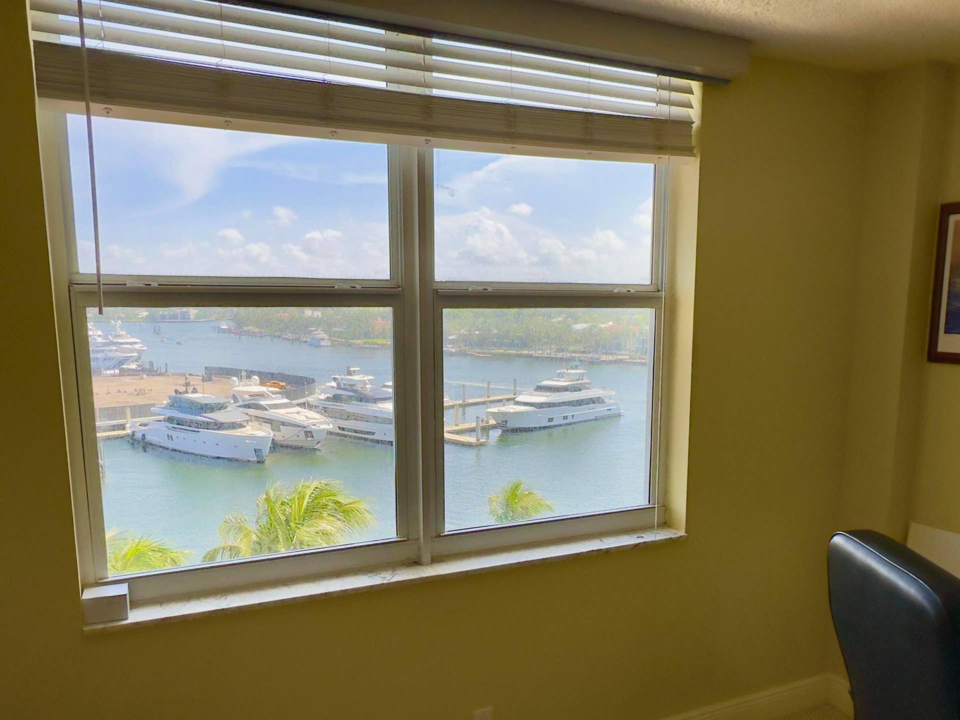 1 Las Olas Circle, #610, Fort Lauderdale, FL 33316 IMG_0571