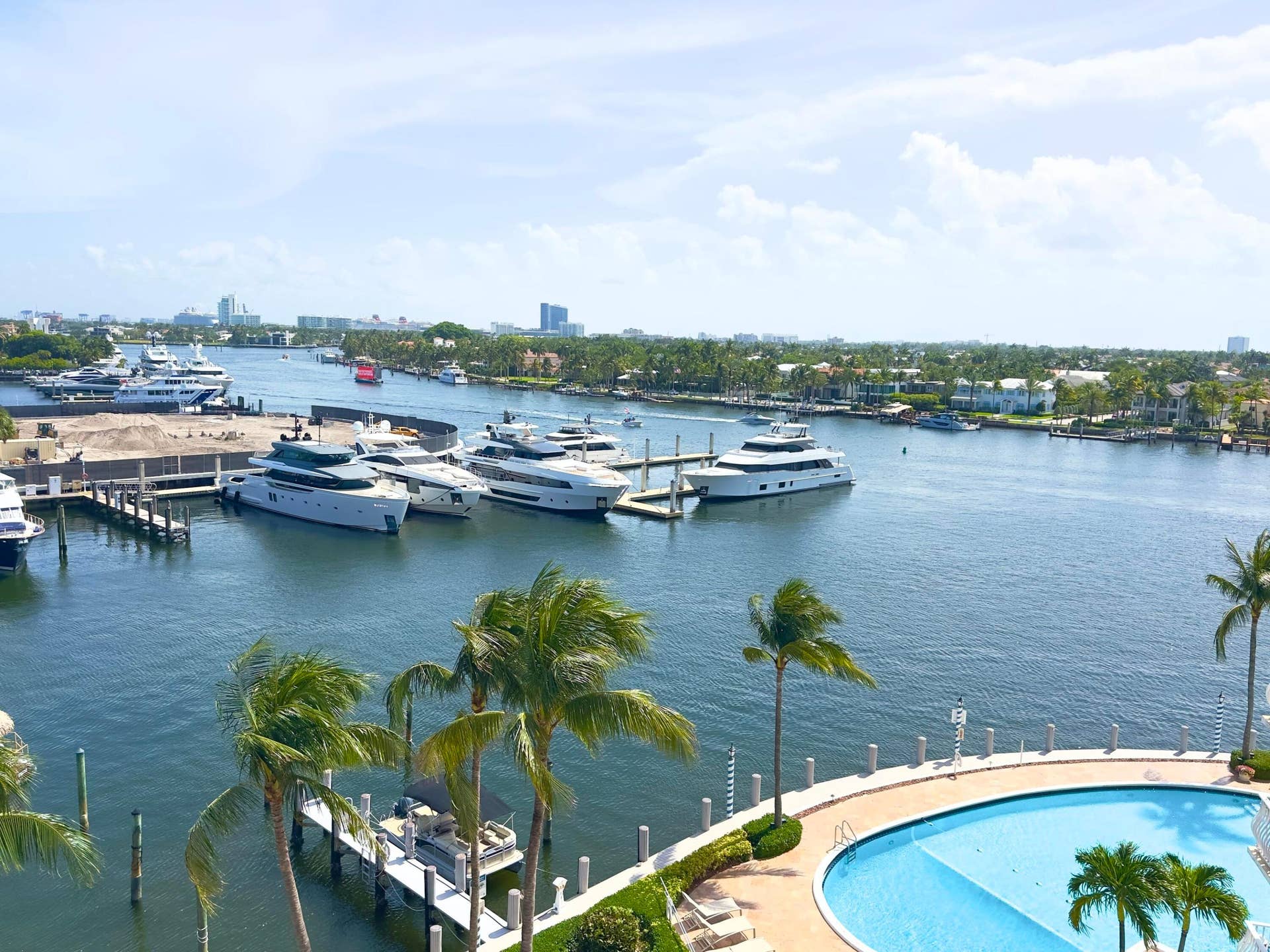 1 Las Olas Circle, #610, Fort Lauderdale, FL 33316 IMG_0561