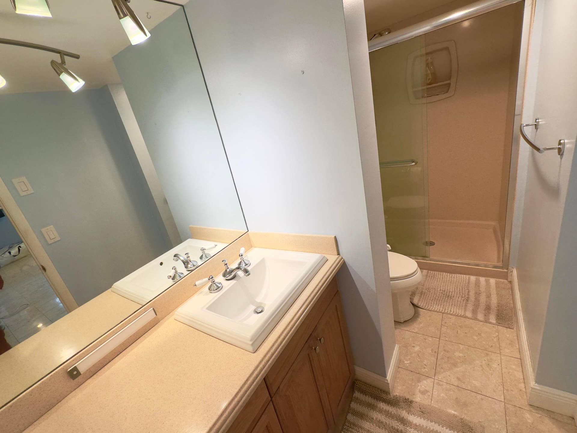 1 Las Olas Circle, #610, Fort Lauderdale, FL 33316 IMG_0569