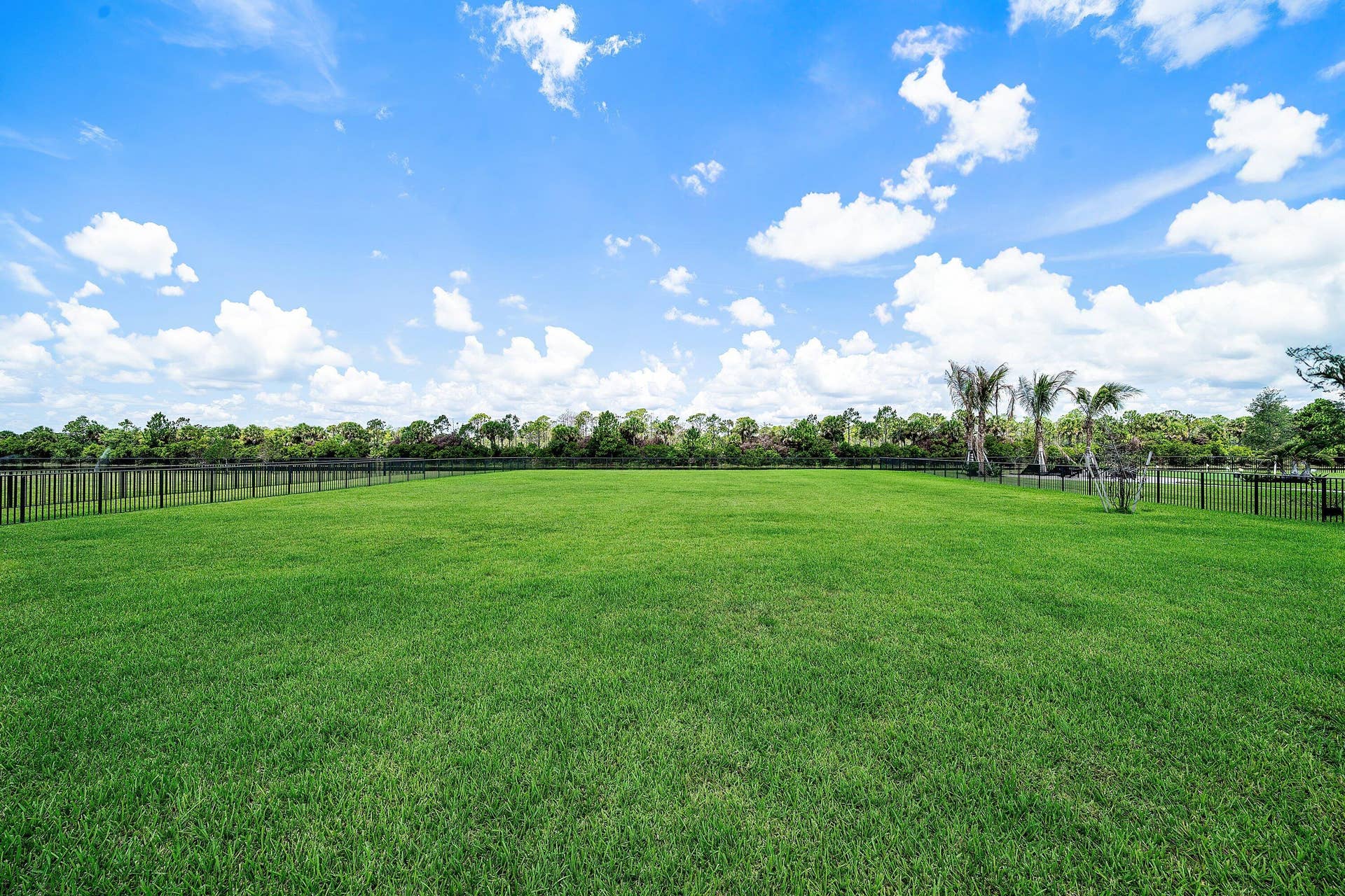 20020 SE Bridgewater Drive, Jupiter, FL 33458 073-20020SoutheastBridgewaterDrive-Jupit
