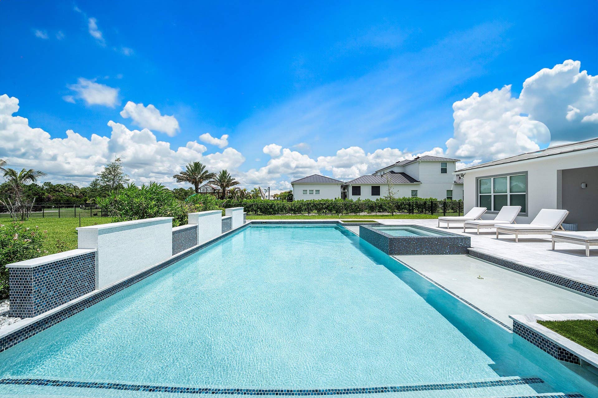 20020 SE Bridgewater Drive, Jupiter, FL 33458 064-20020SoutheastBridgewaterDrive-Jupit