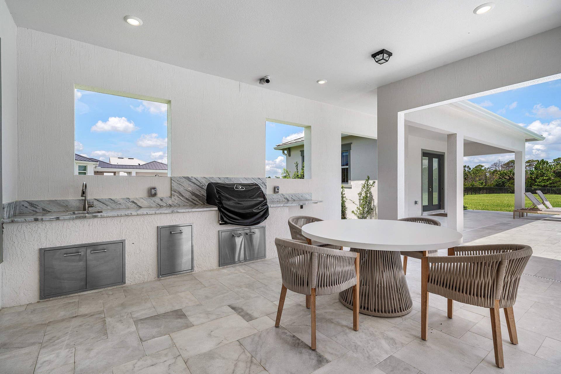 20020 SE Bridgewater Drive, Jupiter, FL 33458 057-20020SoutheastBridgewaterDrive-Jupit