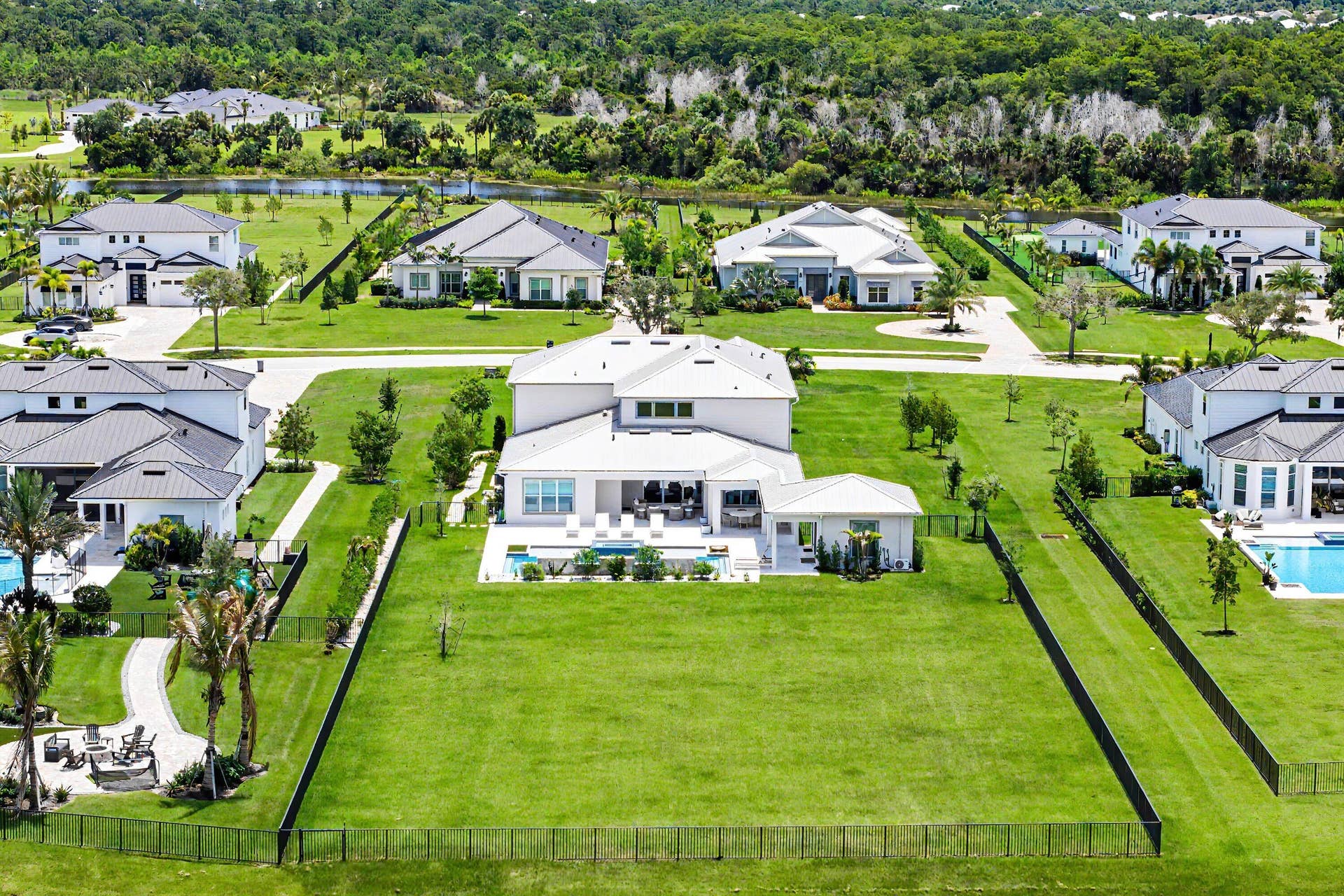 20020 SE Bridgewater Drive, Jupiter, FL 33458 080-20020SoutheastBridgewaterDrive-Jupit