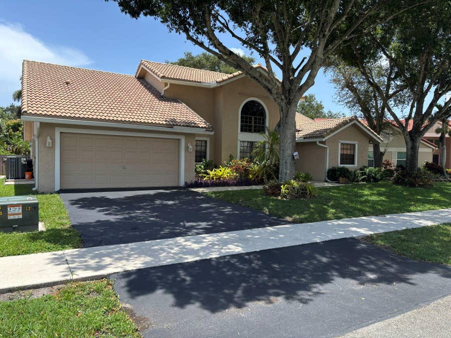 Property photo for 3145 Peachtree Way, Davie, FL