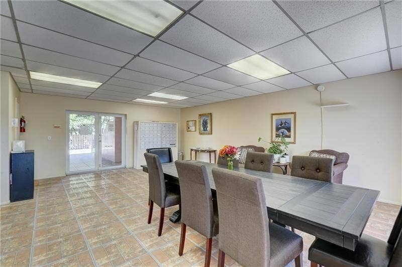 1967 S Ocean Boulevard, #211-c, Lauderdale By The Sea, FL 33062 conference