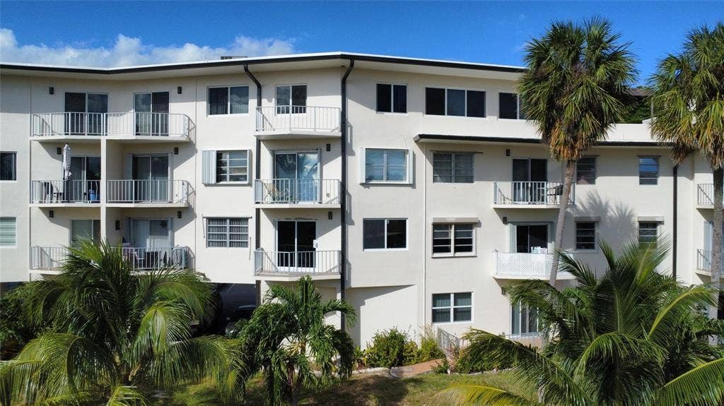 1967 S Ocean Boulevard, #211-c, Lauderdale By The Sea, FL 33062 building front