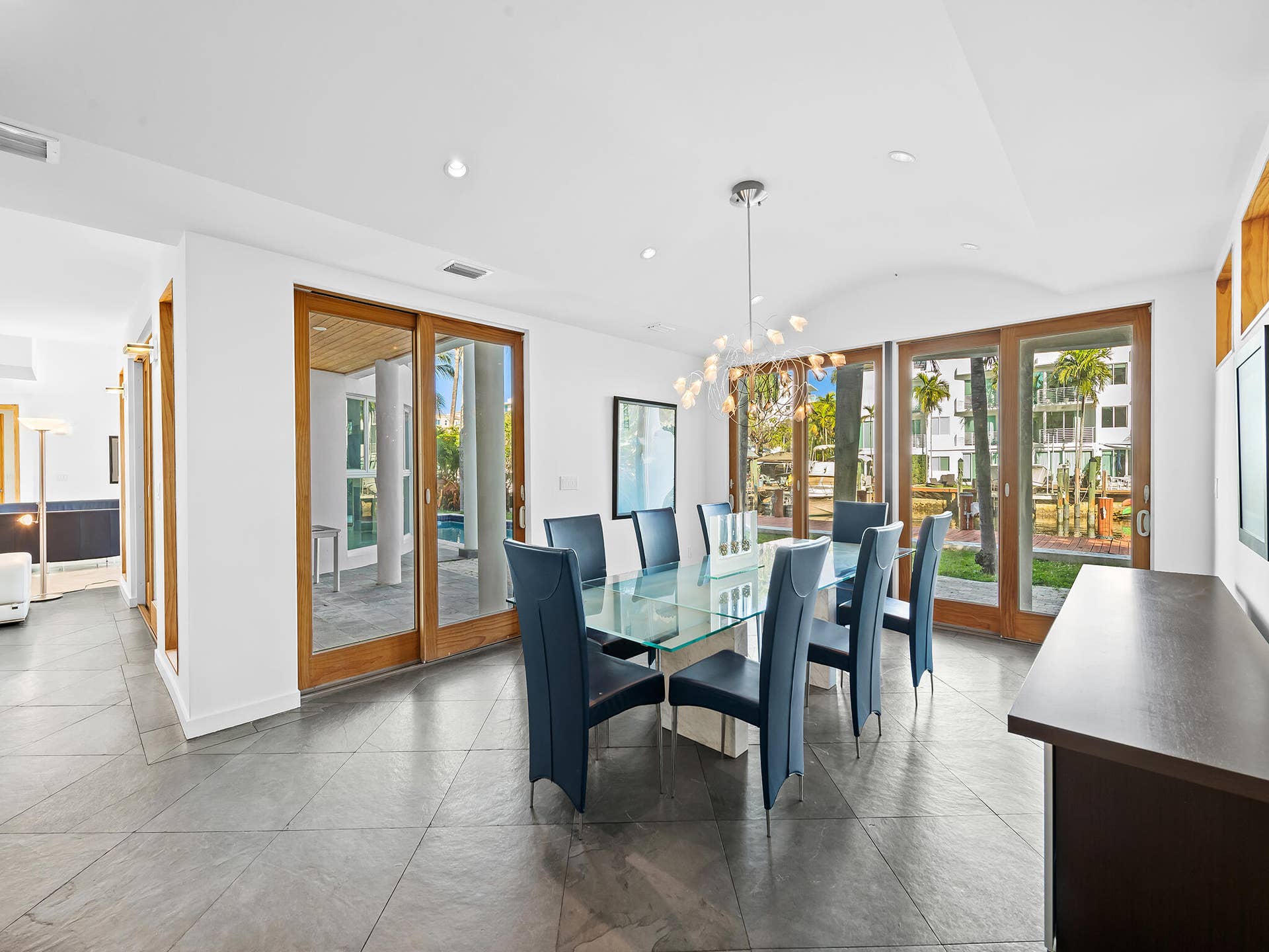450 Victoria Terrace, Fort Lauderdale, FL 33301 DSC_0357
