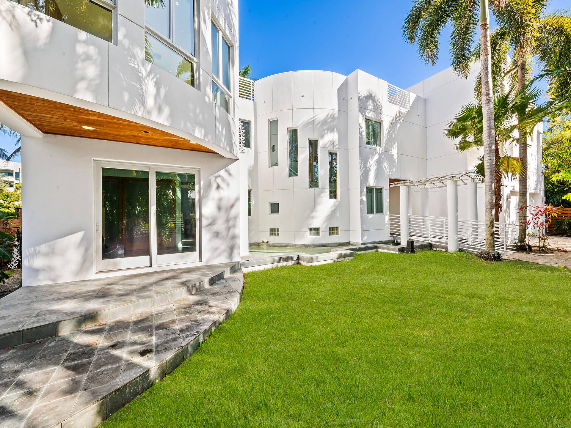 450 Victoria Terrace, Fort Lauderdale, FL 33301 DSC_0227