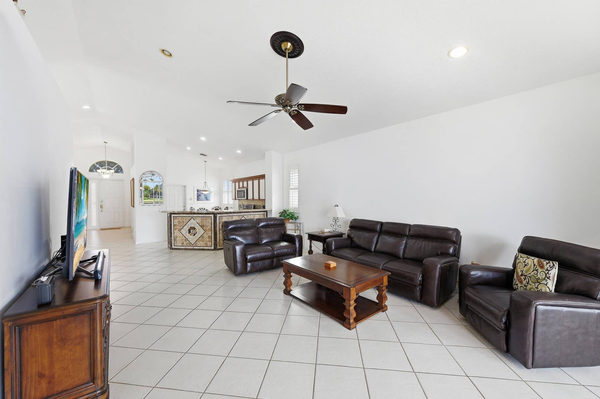 7229 Cataluna Circle, Delray Beach, FL 33446 007__DSC5653