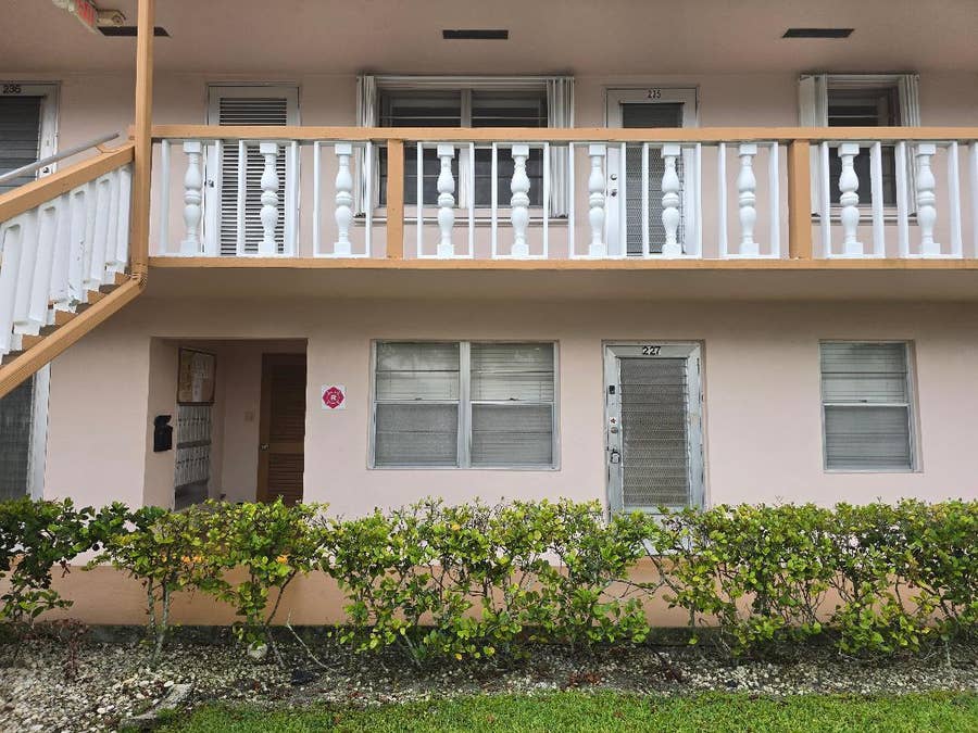 Property photo for 227 Kent N, West Palm Beach, FL