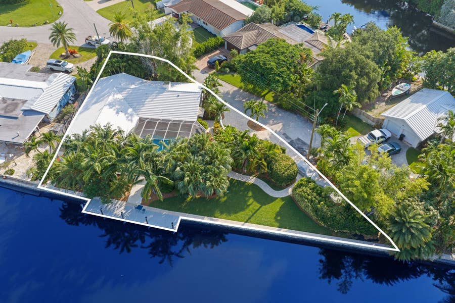 Property photo for 2124 Coral Shores Drive, Fort Lauderdale, FL