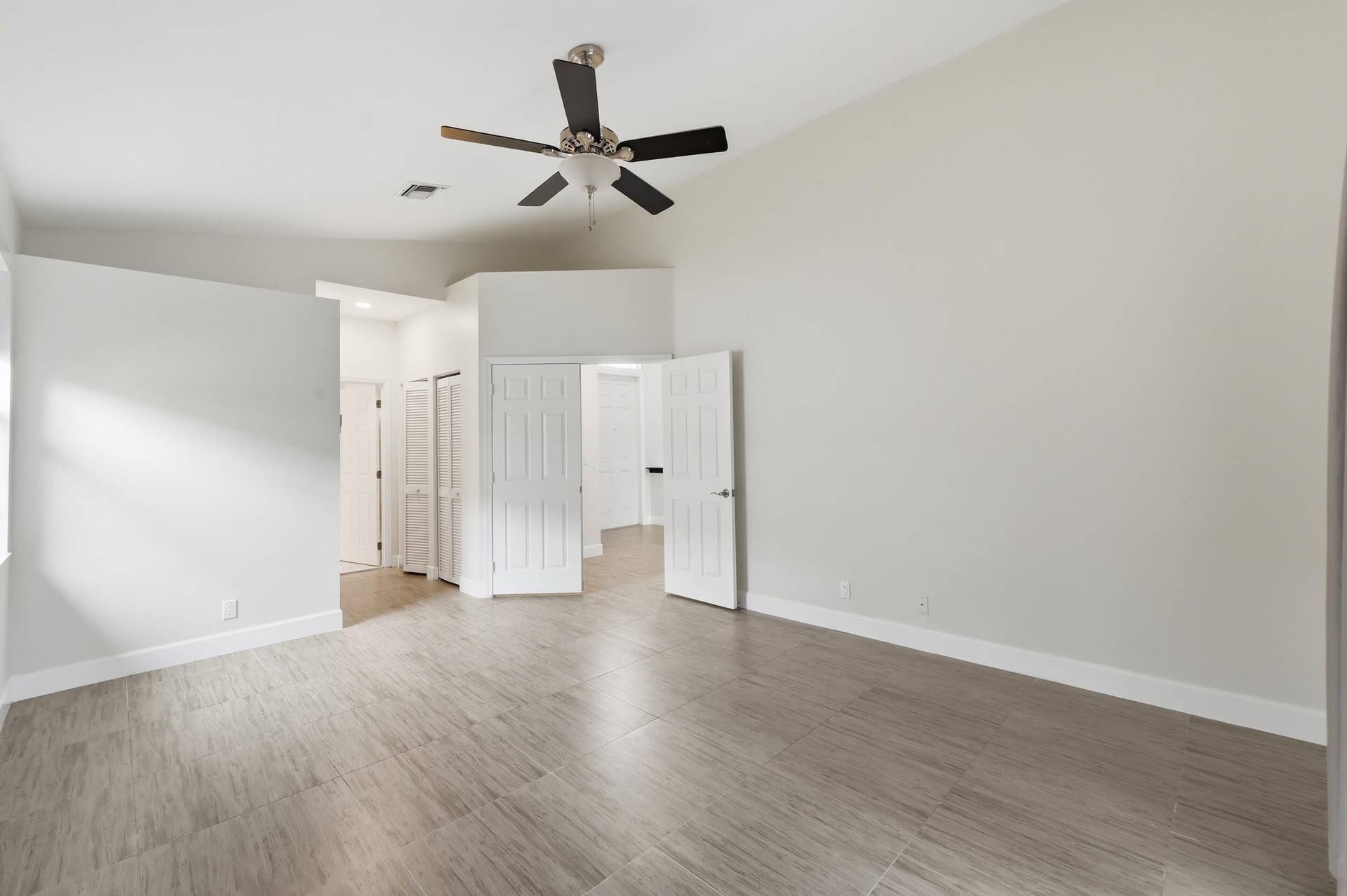 2644 Miller Court, Weston, FL 33332 17_018__dsc5198