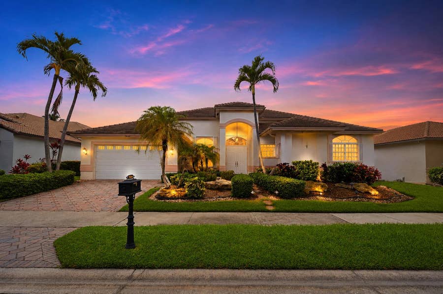 Property photo for 2644 Miller Court, Weston, FL