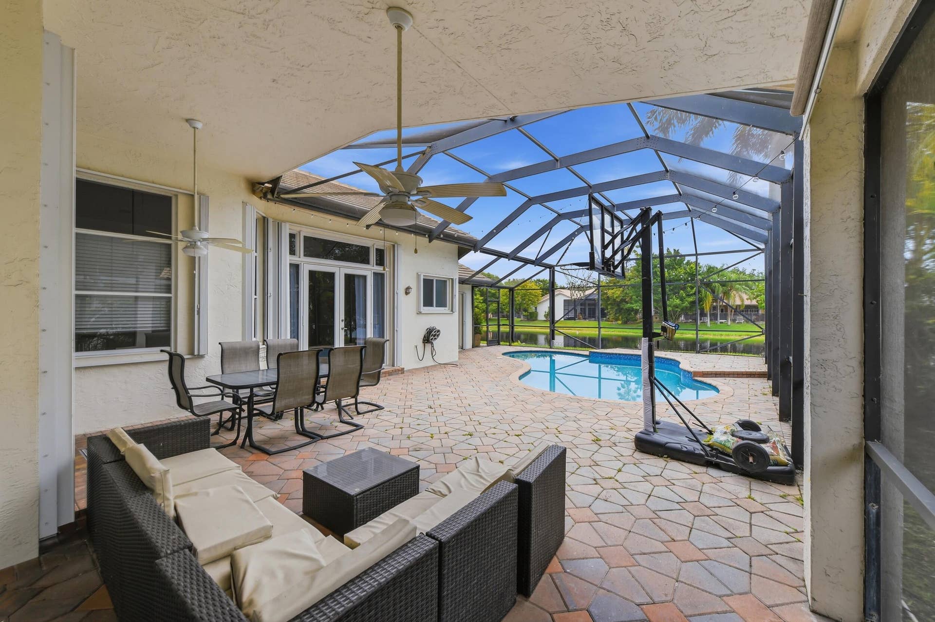 2644 Miller Court, Weston, FL 33332 32_032__dsc5333