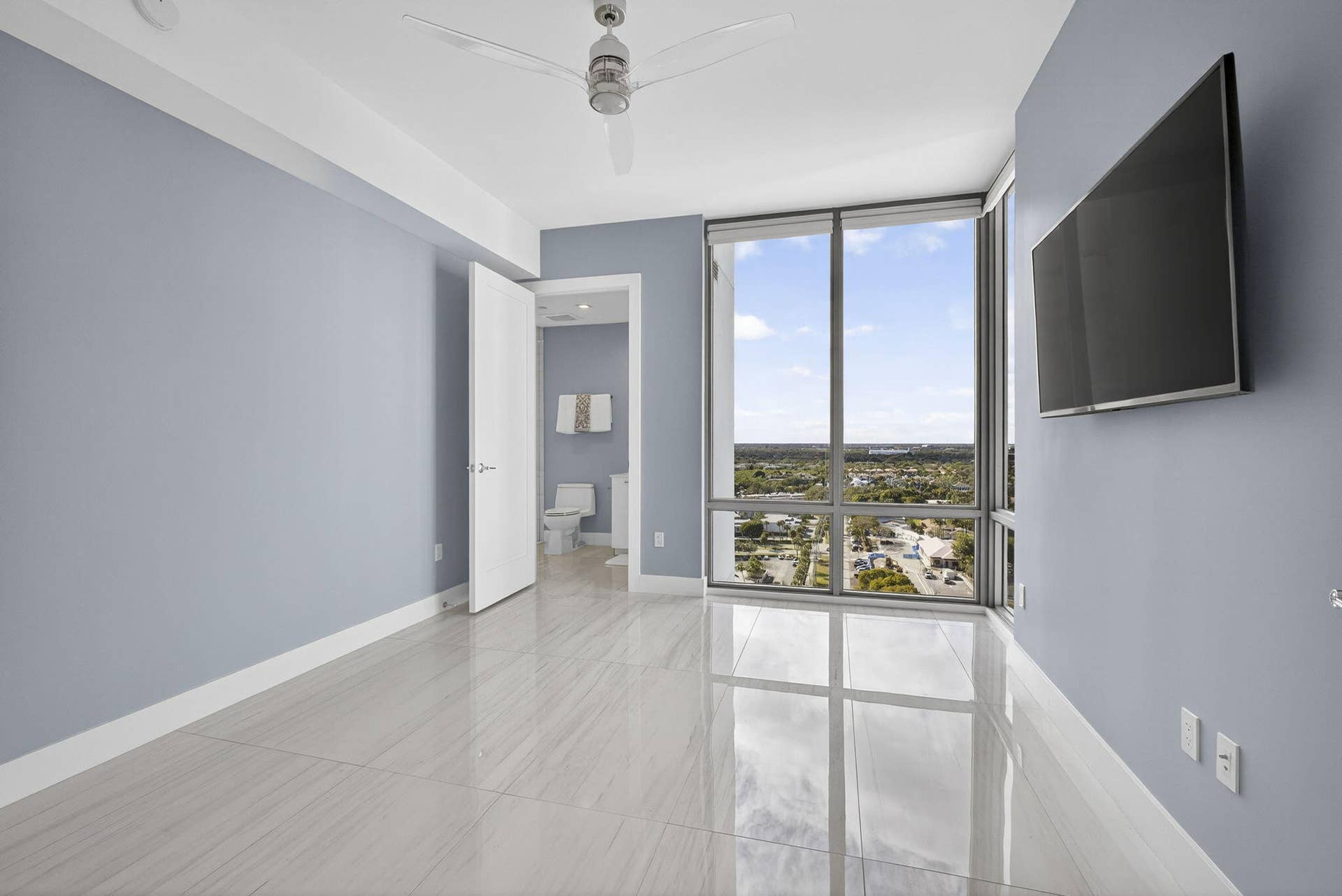 3 Water Club Way, #1801, North Palm Beach, FL 33408 BEDROOM 2