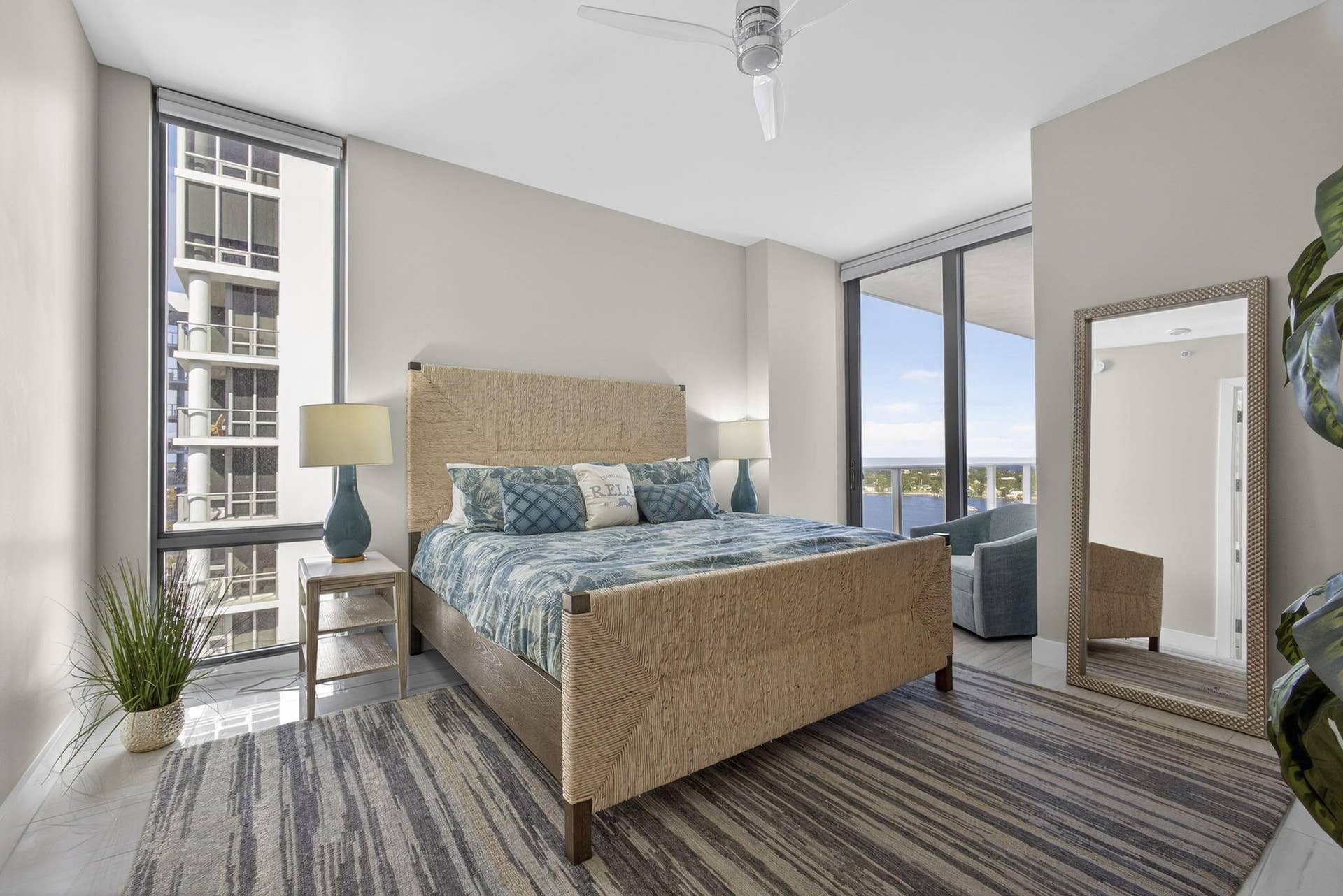 3 Water Club Way, #1801, North Palm Beach, FL 33408 MASTER BEDROOM