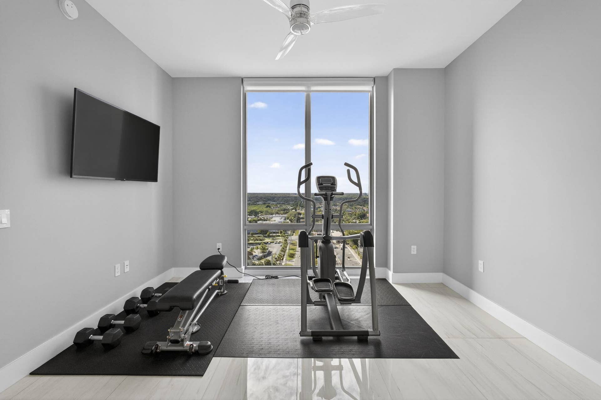 3 Water Club Way, #1801, North Palm Beach, FL 33408 BEDROOM 3/GYM