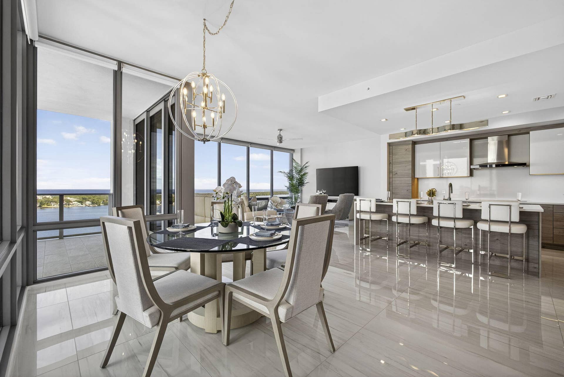 3 Water Club Way, #1801, North Palm Beach, FL 33408 DINING SE VIEW