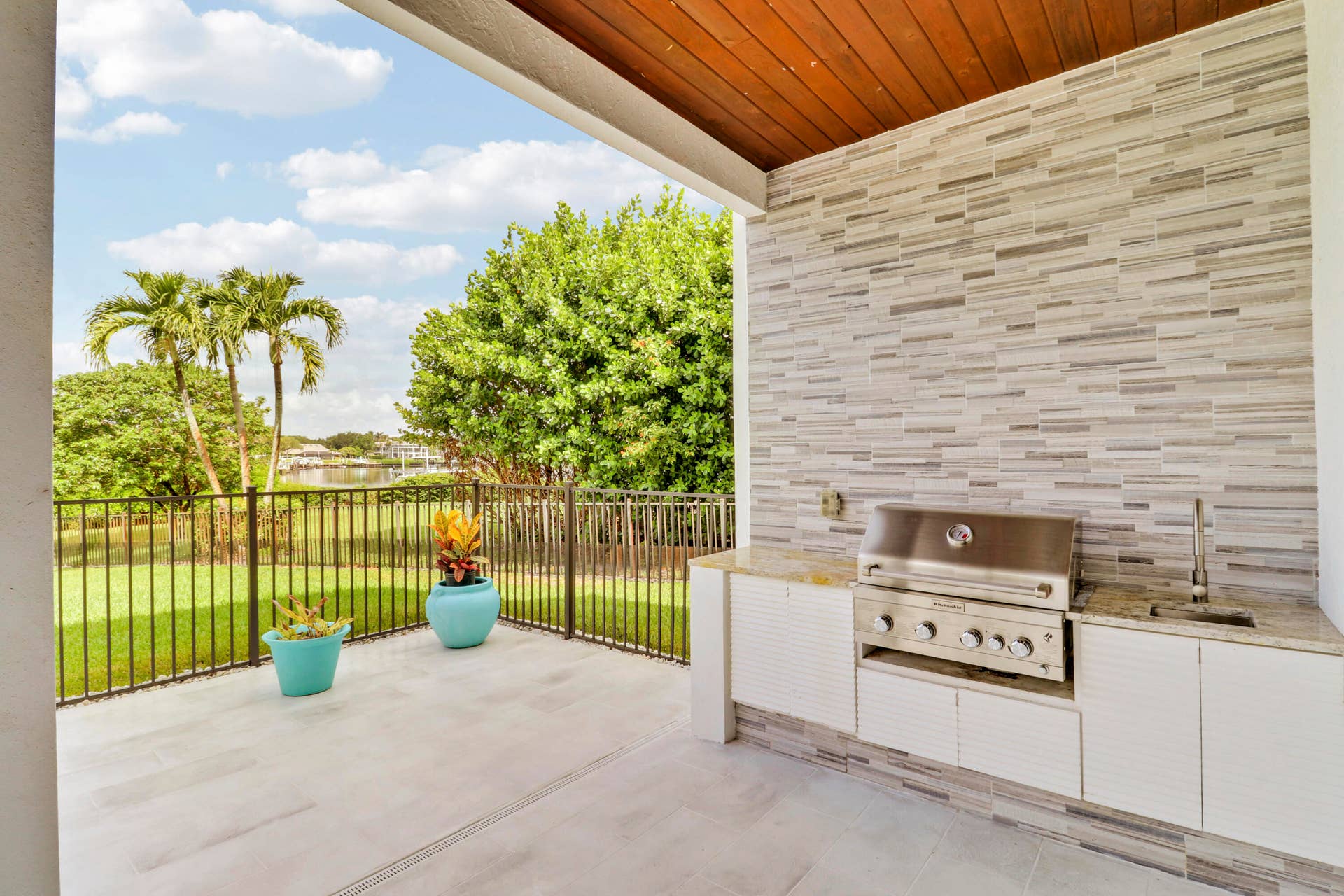 18411 SE Lakeside Drive, Jupiter, FL 33469 House-68