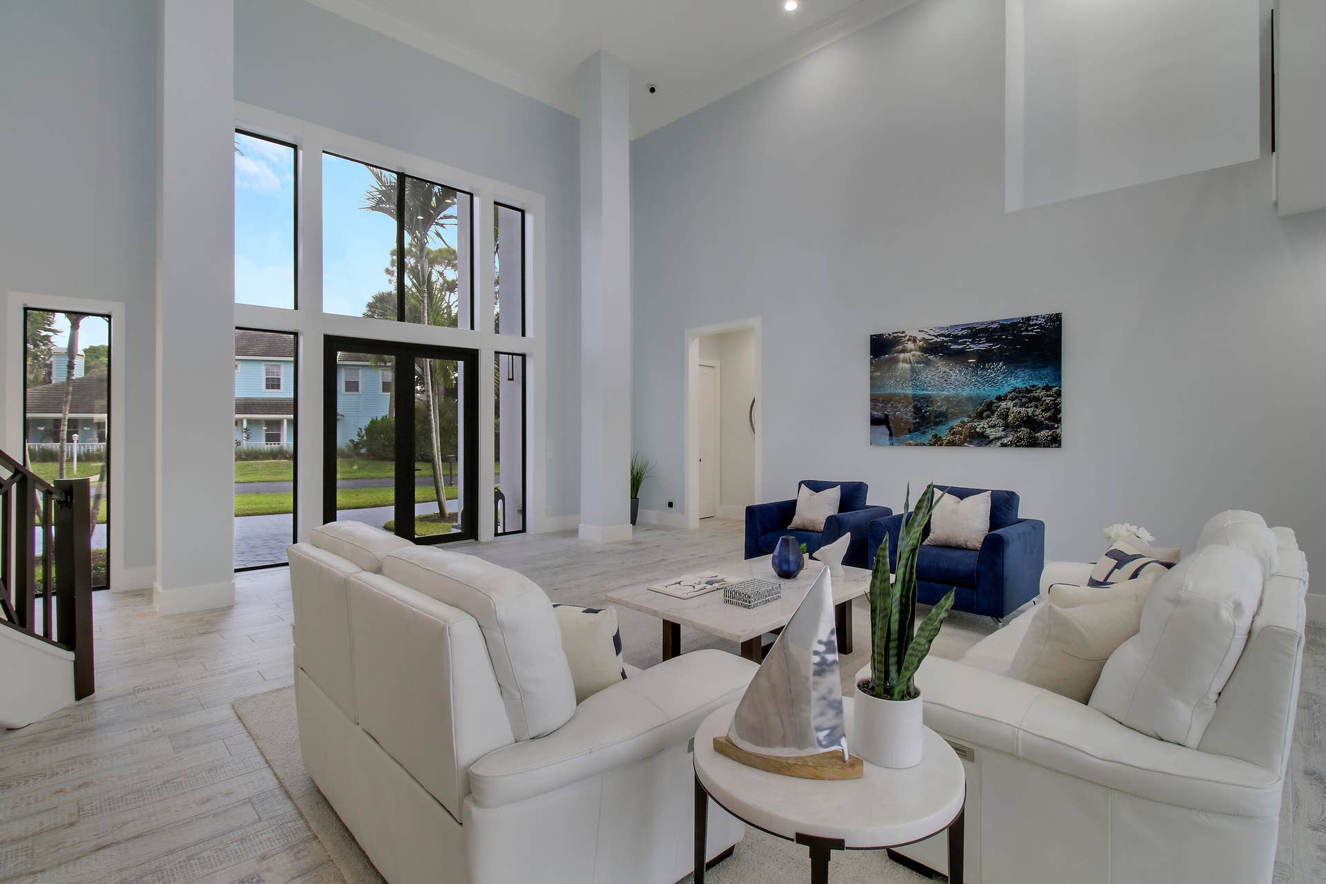 18411 SE Lakeside Drive, Jupiter, FL 33469 Formal Living