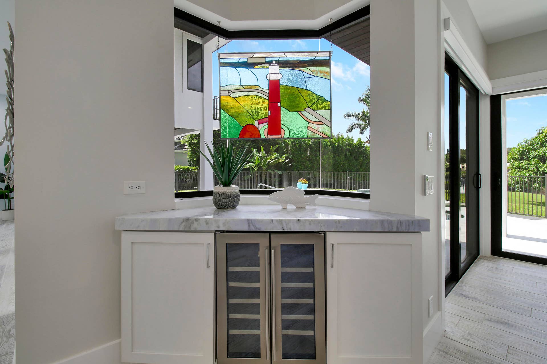 18411 SE Lakeside Drive, Jupiter, FL 33469 Built In Bar