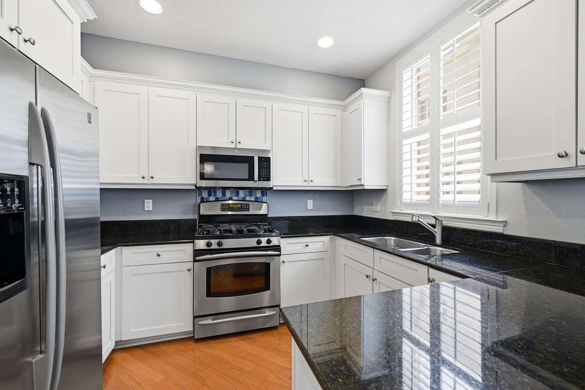 542 NE 7th Avenue, #Unit 2, Fort Lauderdale, FL 33301 13_011_dsc_0399