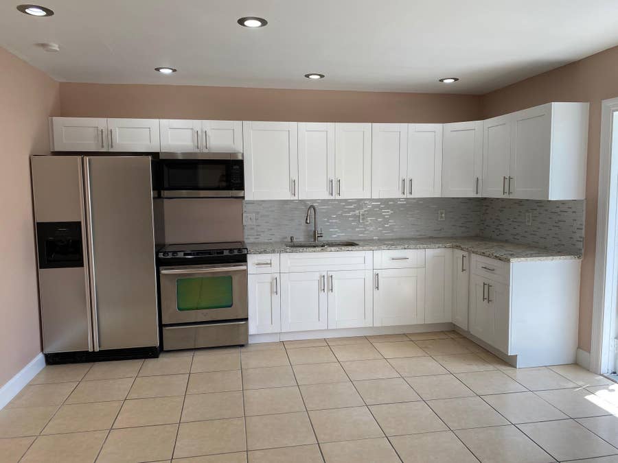 Property photo for 16 NE 9th Avenue, Deerfield Beach, FL
