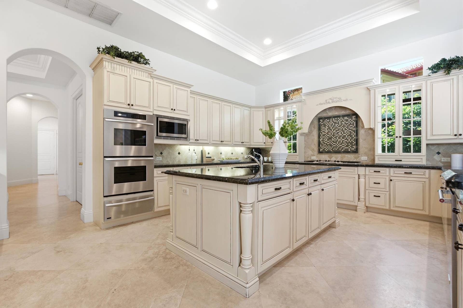 17165 Ave Le Rivage, Boca Raton, FL 33496 DSC05445