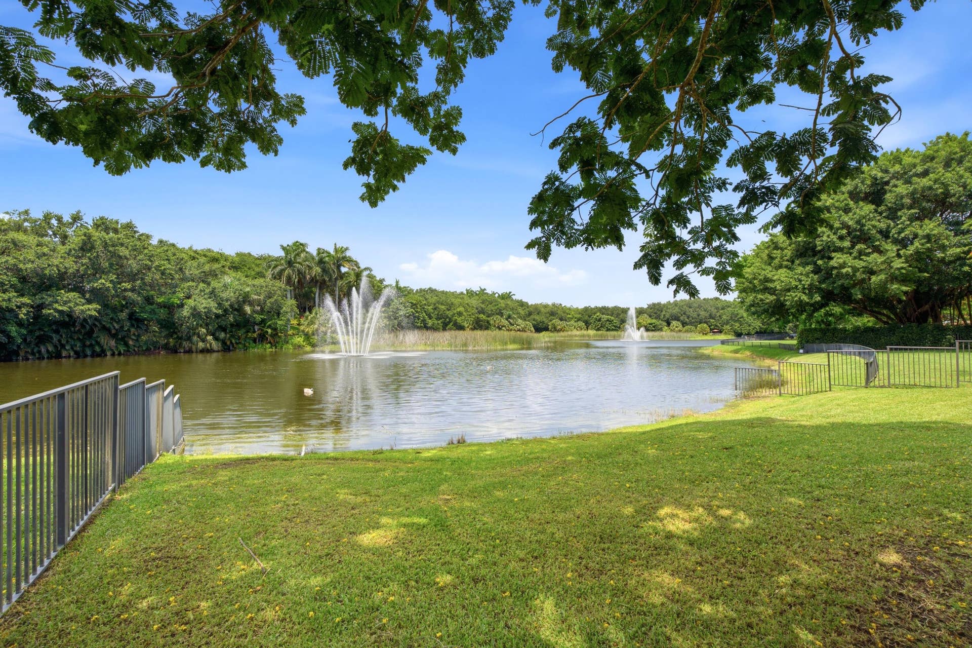 17165 Ave Le Rivage, Boca Raton, FL 33496 DSC05508