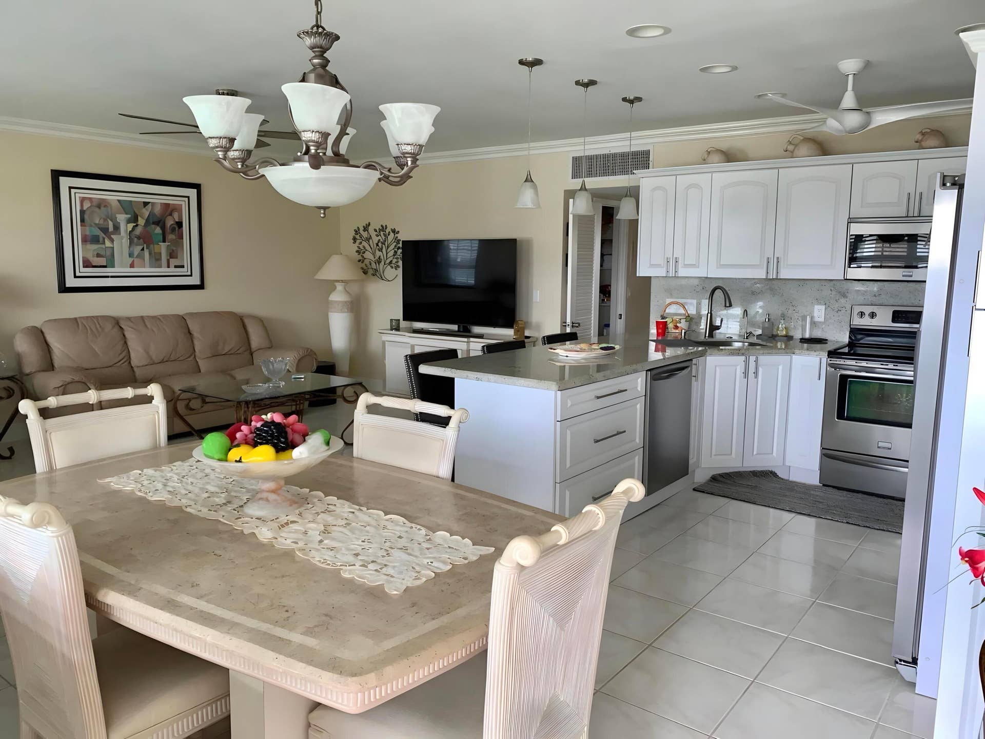 5200 NE 24th Terrace, #C303, Fort Lauderdale, FL 33308 IMG_2053