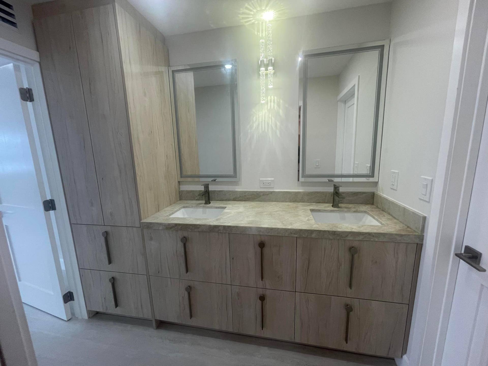 Primary bath