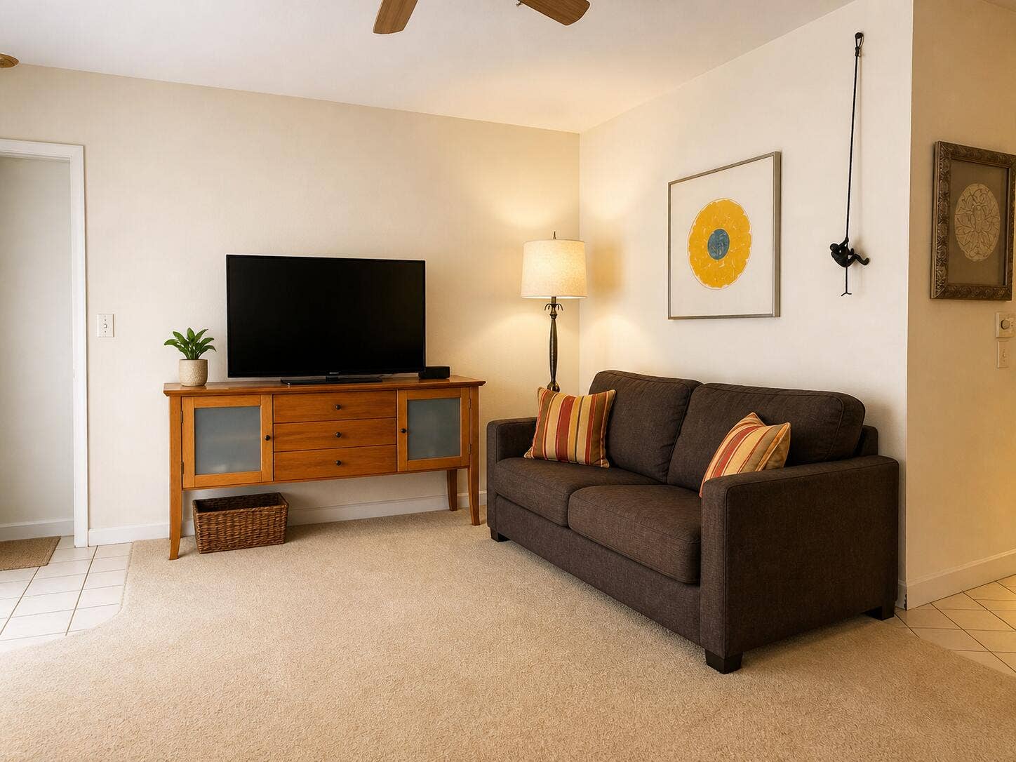 4501 S Ocean Boulevard, #D4, South Palm Beach, FL 33480 Living Room