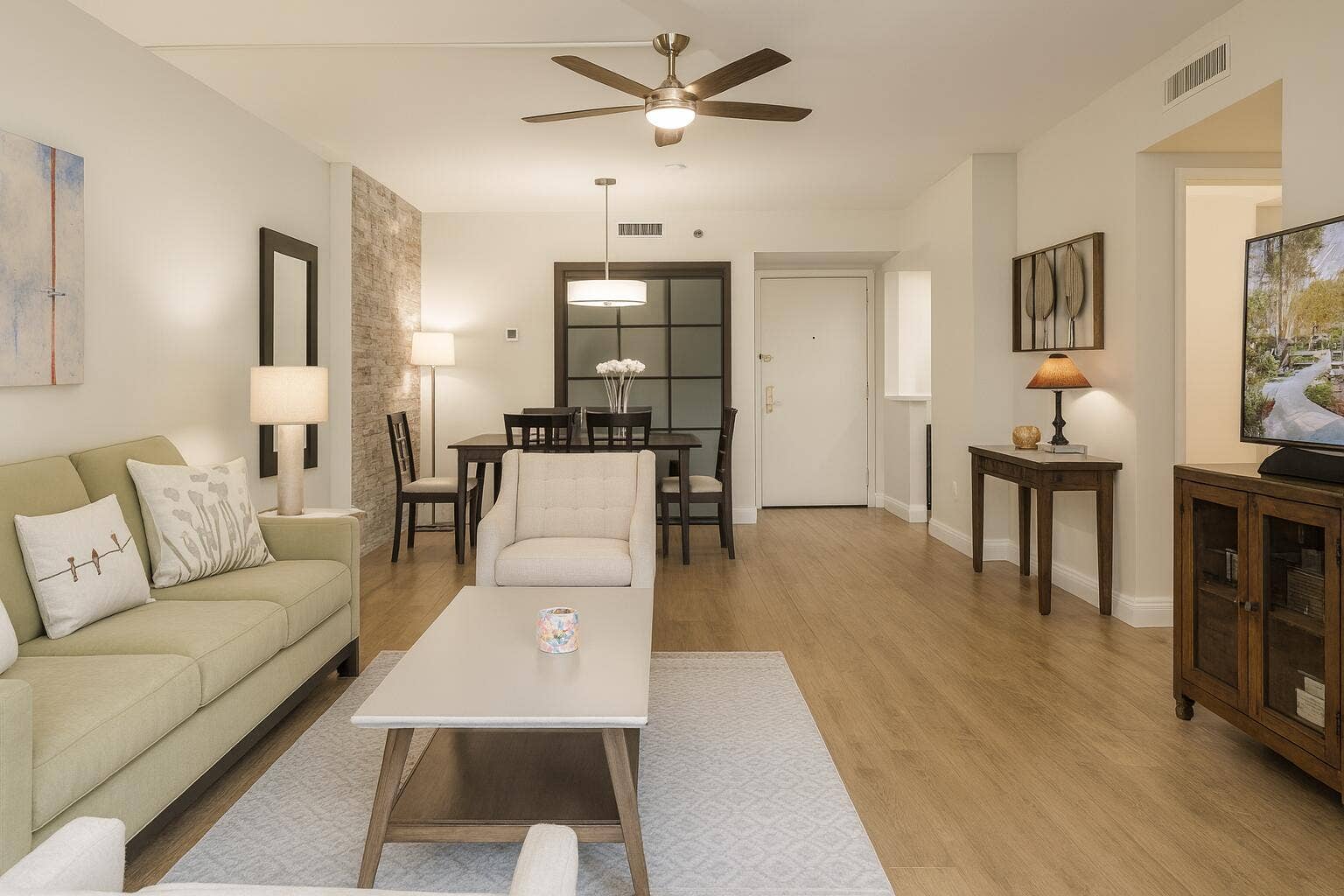 3850 Washington Street, #215, Hollywood, FL 33021 3850 215 living room