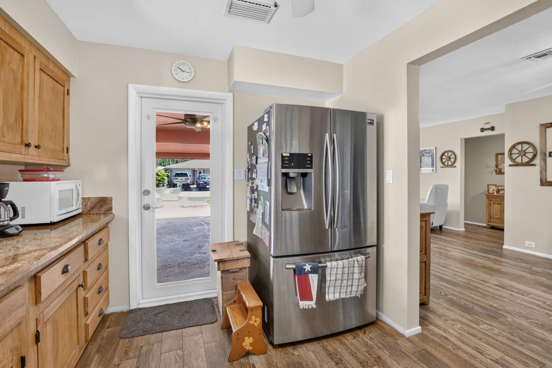 220 NW 48th Street, Oakland Park, FL 33309 16-print-_A7A9461