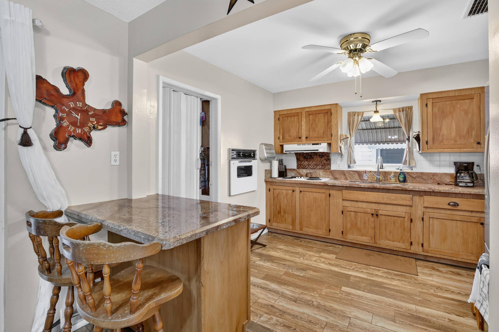 220 NW 48th Street, Oakland Park, FL 33309 13-print-_A7A9265